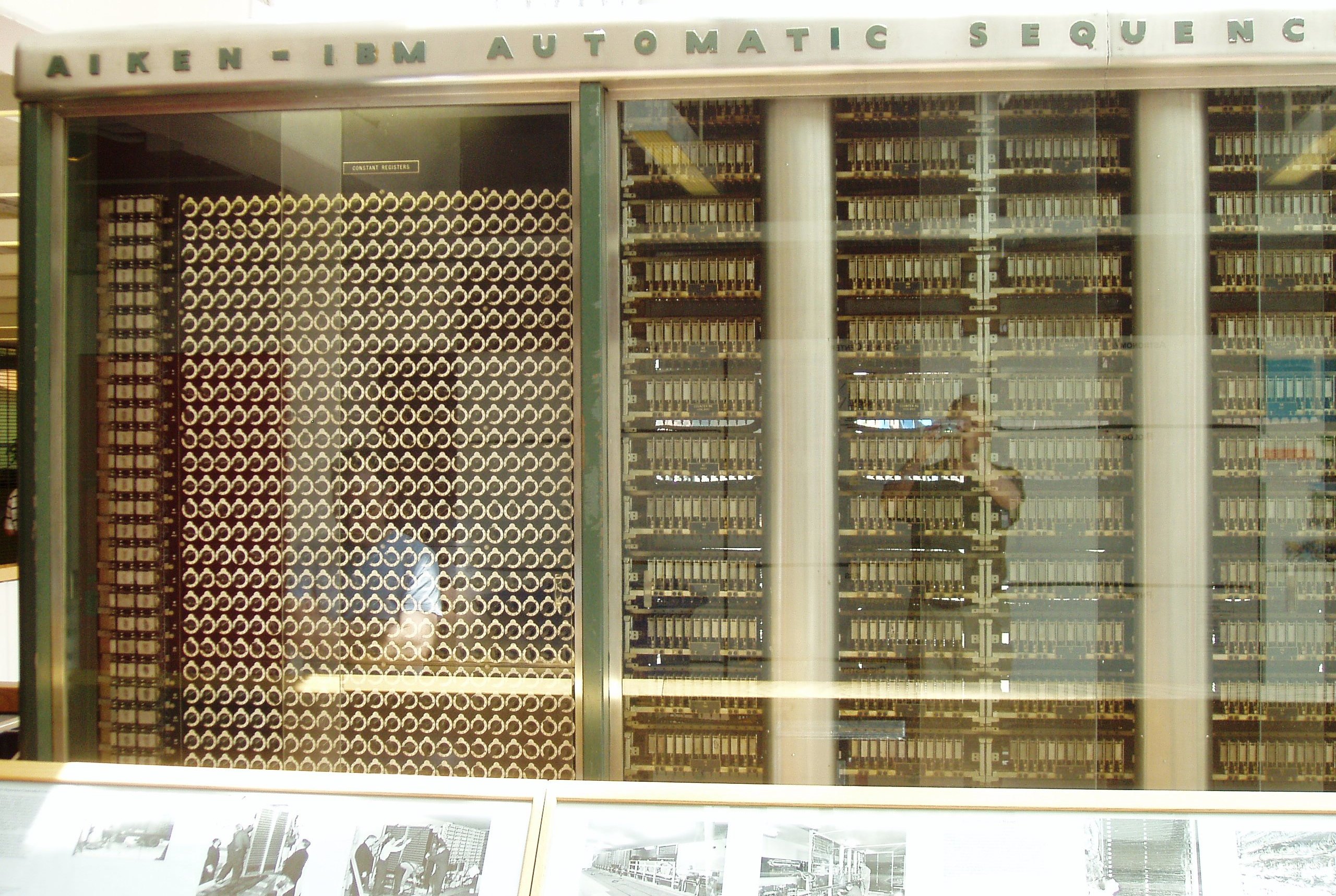 Harvard_Mark_I_Computer.jpg